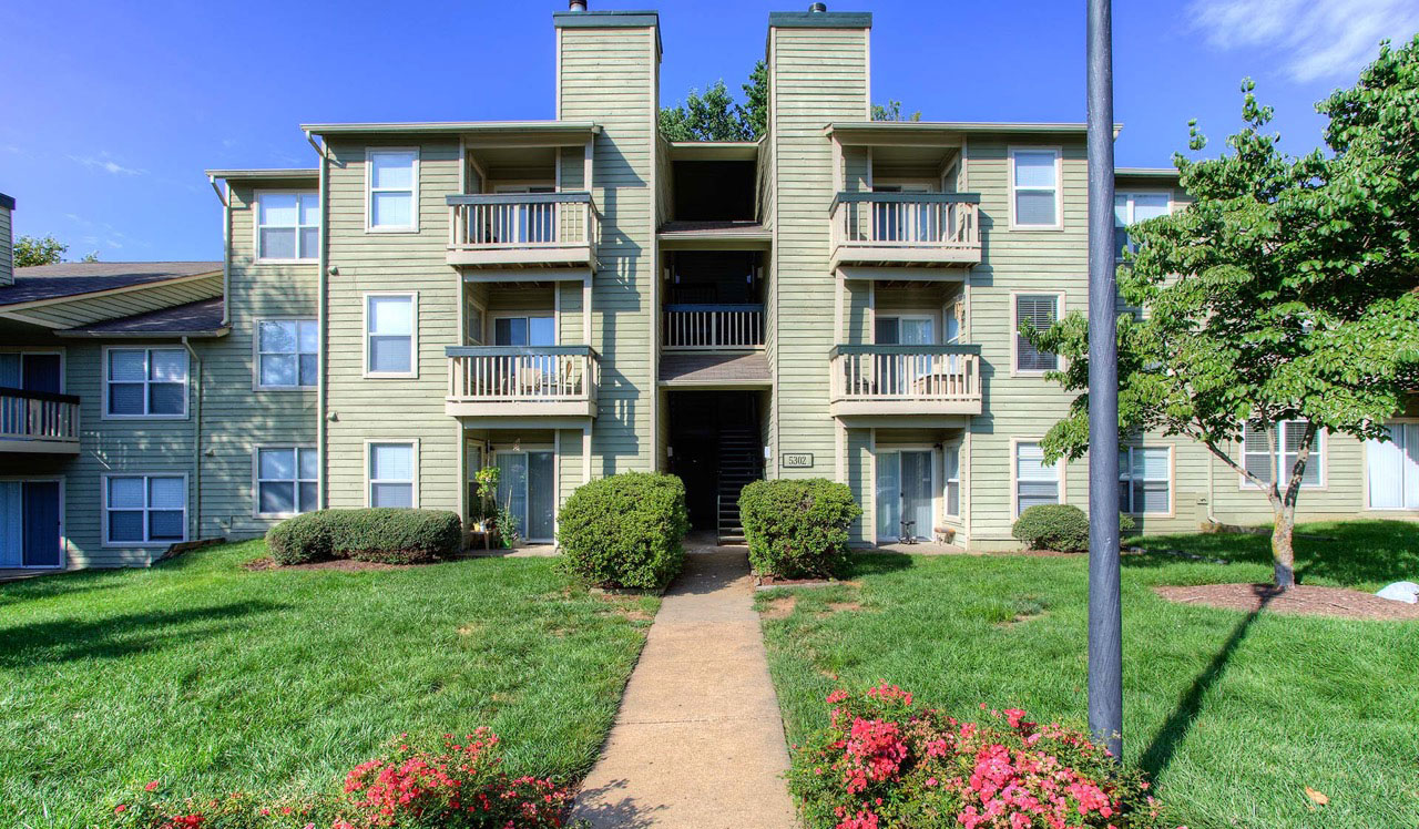 Hamilton Zanze Sells Multifamily Community in Richmond Metro