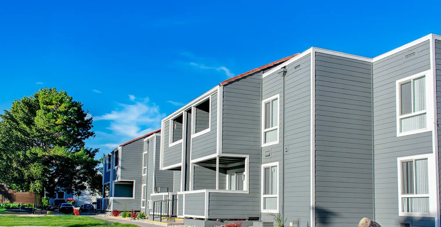Hamilton Zanze Sponsors the Acquisition of Two Garden-Style