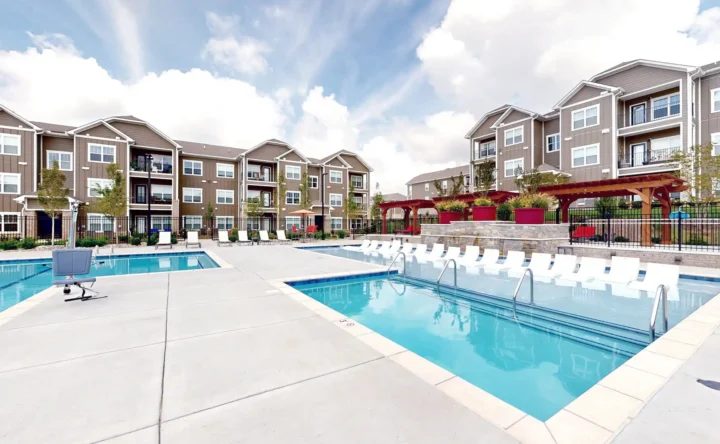 Garden-Style Apartment Community Features 264 Homes in North Tennessee.