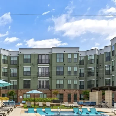 Mid-rise apartment community features 200 homes in Chattanooga, Tennessee.