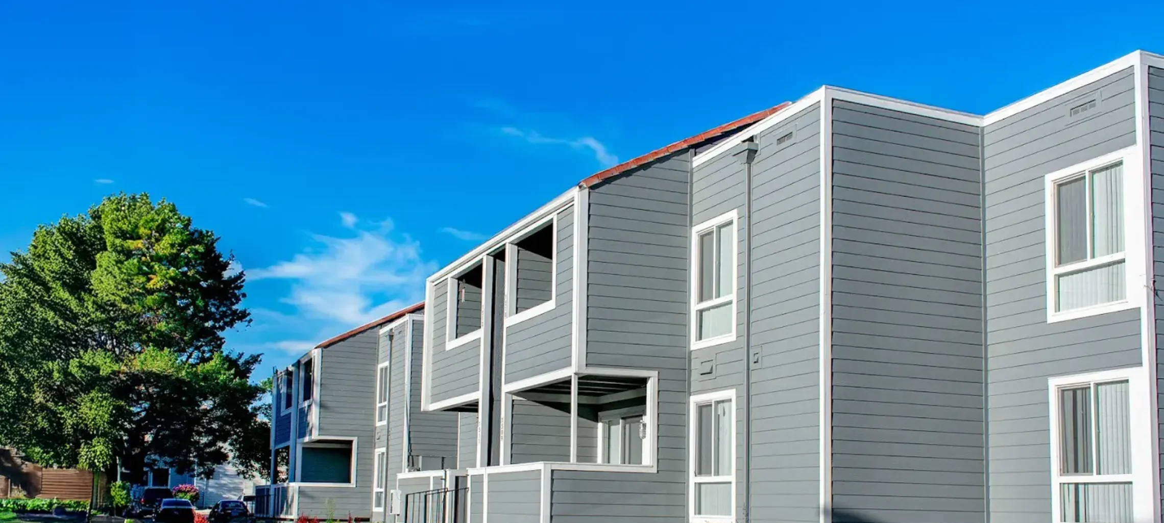 Lakeview and Sand Pebble/Spanish Oaks combine to feature 776 apartment homes.