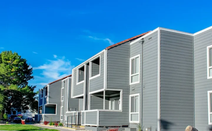 Lakeview and Sand Pebble/Spanish Oaks combine to feature 776 apartment homes.