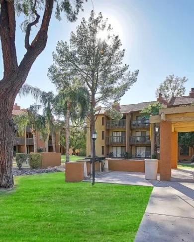 Renaissance Apartments (Phoenix, AZ)