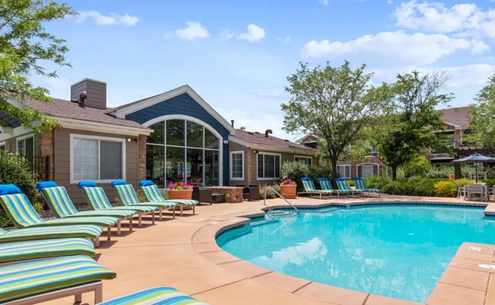 Garden-style apartment community features 208 homes in Fort Collins, Colo.