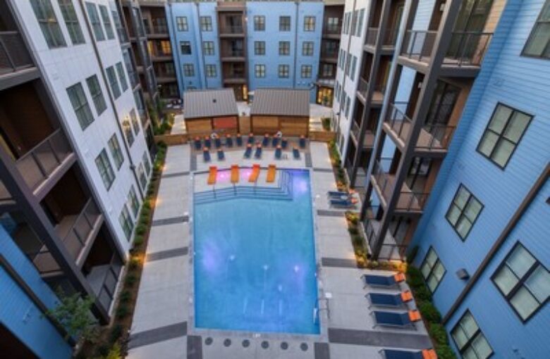 The 5 Points Northshore Apartments in Chattanooga have recently traded hands. National multifamily investment firm,Hamilton Zanze, has now assumed ownership of the 190-unit apartment community.