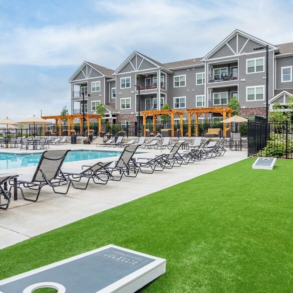 Hamilton Zanze Buys First Multifamily Community in Clarksville