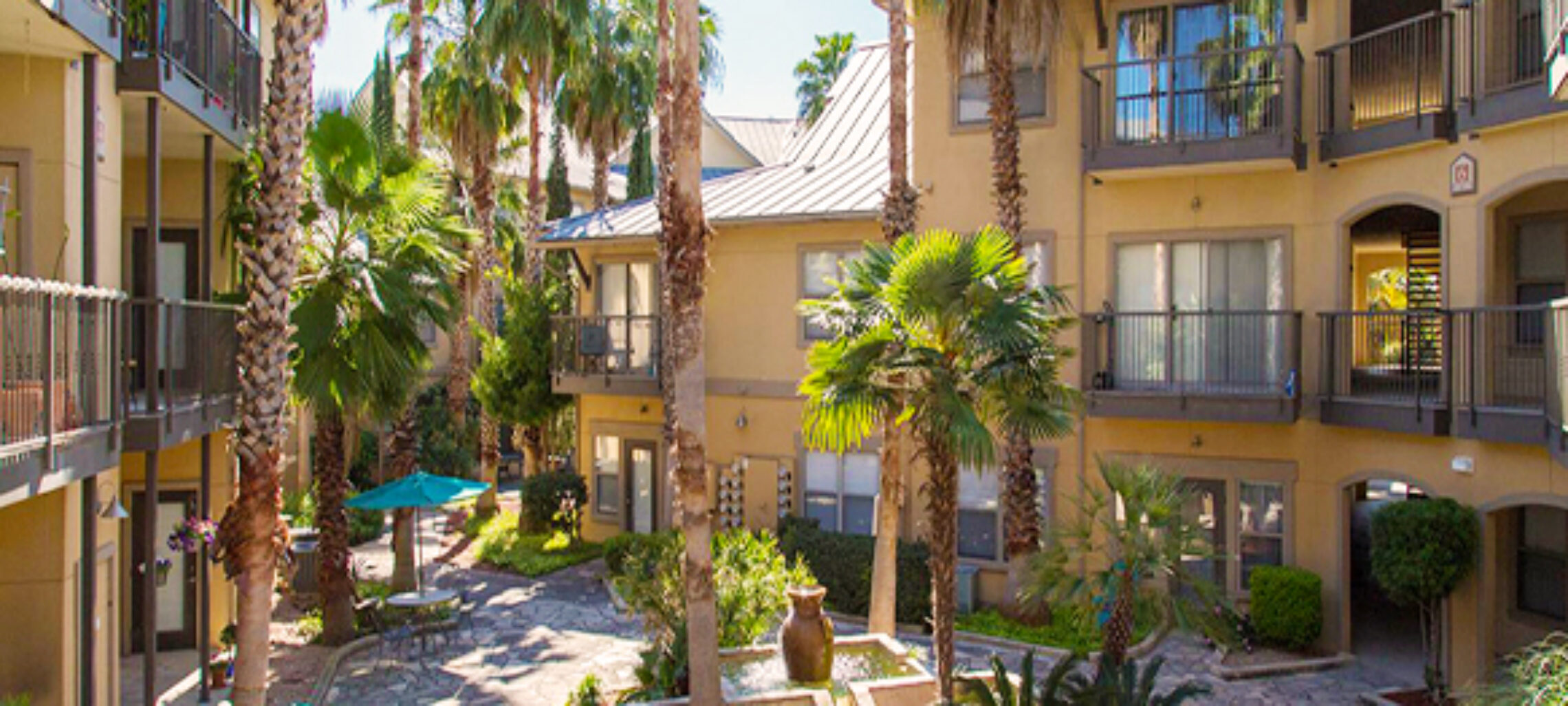 Hamilton Zanze Sells Niche Apartments in San Antonio Metro