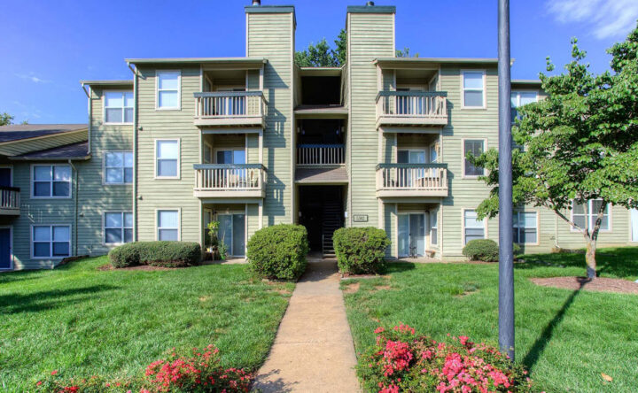 Hamilton Zanze Sells Multifamily Community in Richmond Metro