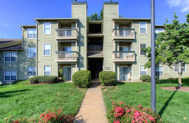 Hamilton Zanze Sells Multifamily Community in Richmond Metro