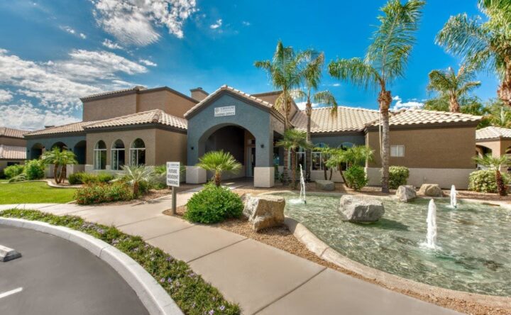 Hamilton Zanze Acquires Property in Phoenix
