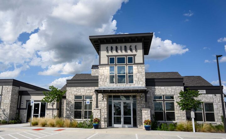 Multifamily Investor Hamilton Zanze Acquires Community in Phoenix