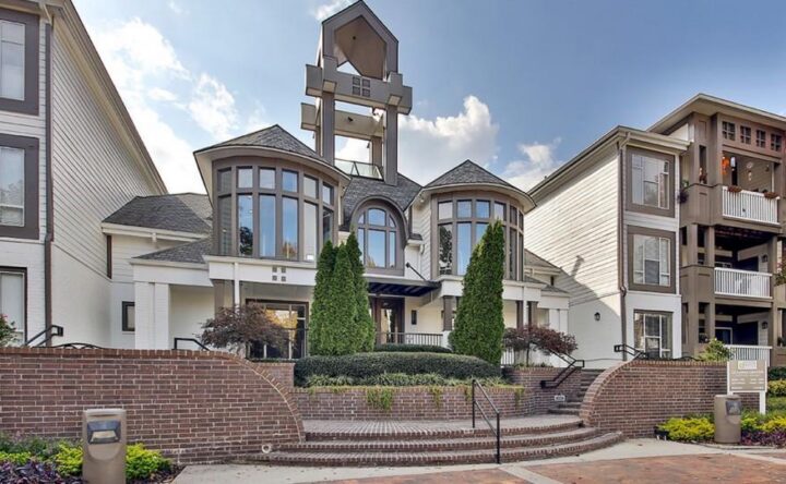Hamilton Zanze Buys Atlanta Metro Multifamily Community