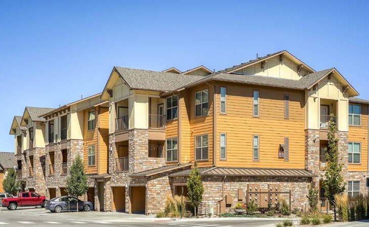 Hamilton Zanze Sells Highpointe Park Apartment Homes in Colorado