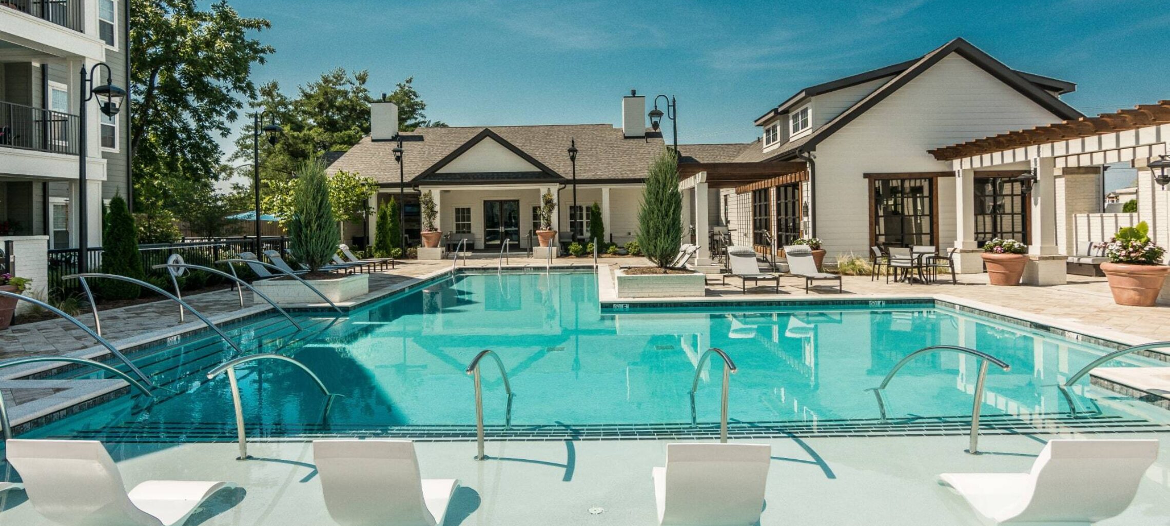 Multifamily Investor Hamilton Zanze Acquires Nashville Metro Apartments