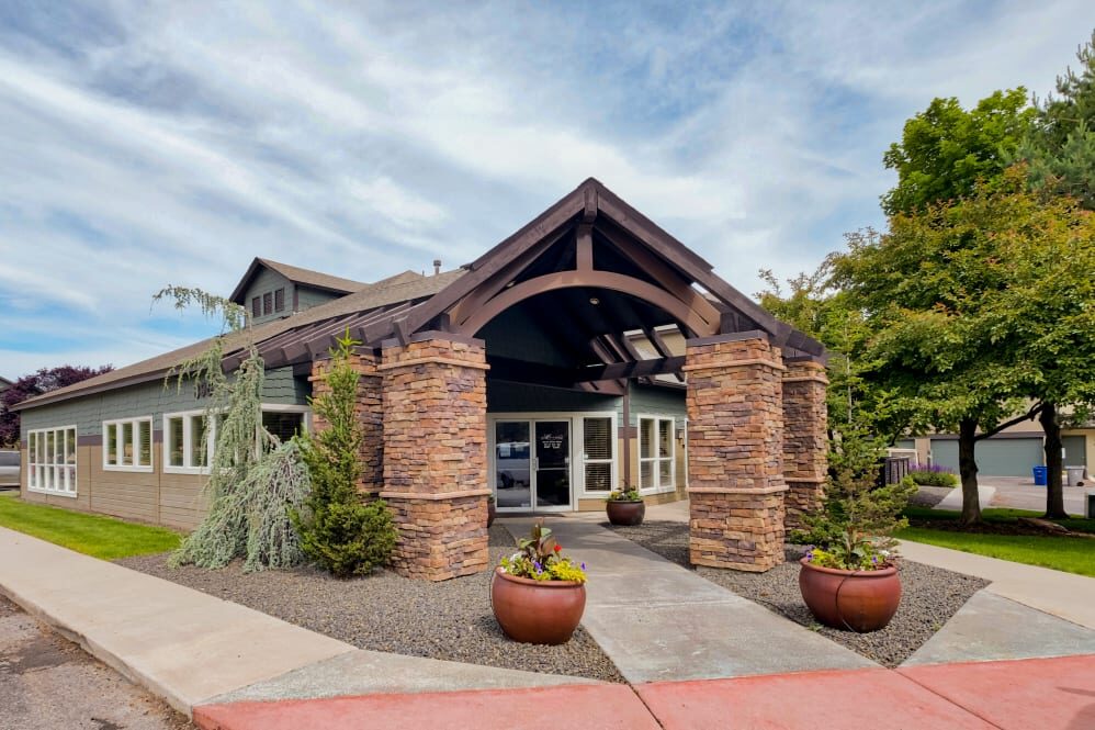 Hamilton Zanze Sells Multifamily Community In Boise